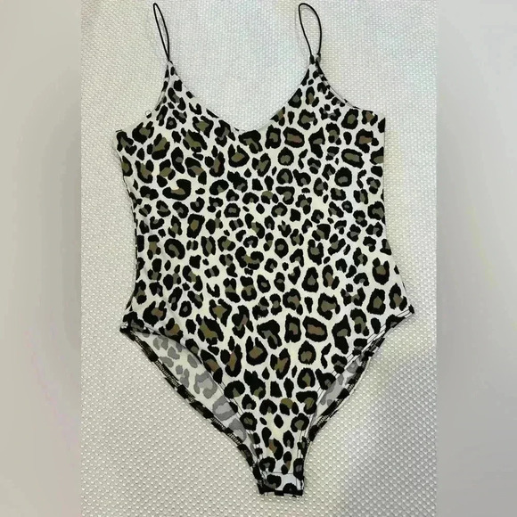 NWT Gaze Size small stretch Spaghetti Strap Bodysuit Leopard Print Black/Tan - Picture 1 of 10